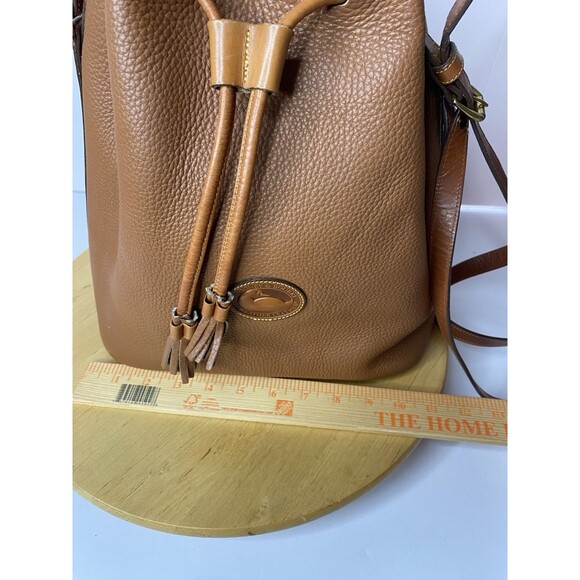 Dooney Bourke Large Leather Boho Bucket Bag Brown Tan Drawstring Crossbody - Picture 14 of 16